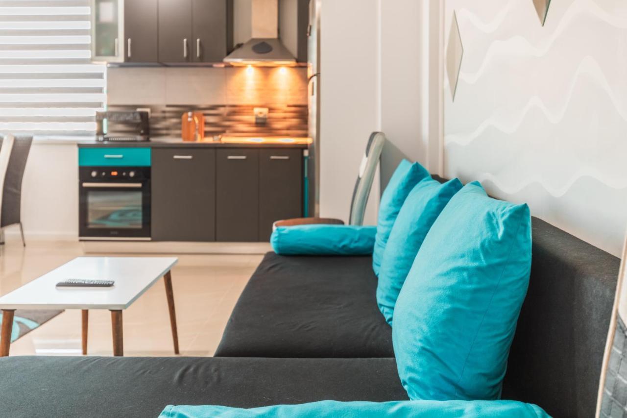 Apartament Unique Relax Lägenhet Năvodari Exteriör bild
