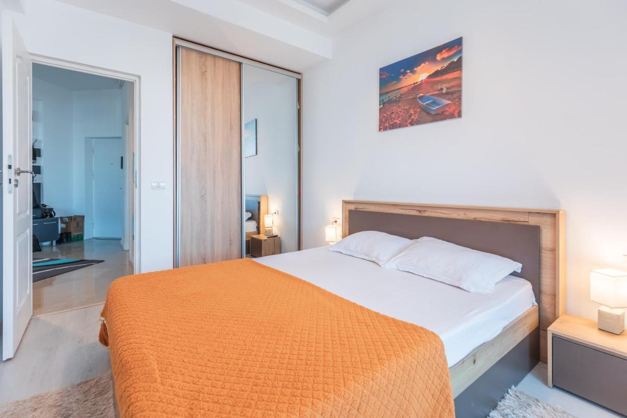 Apartament Unique Relax Lägenhet Năvodari Exteriör bild