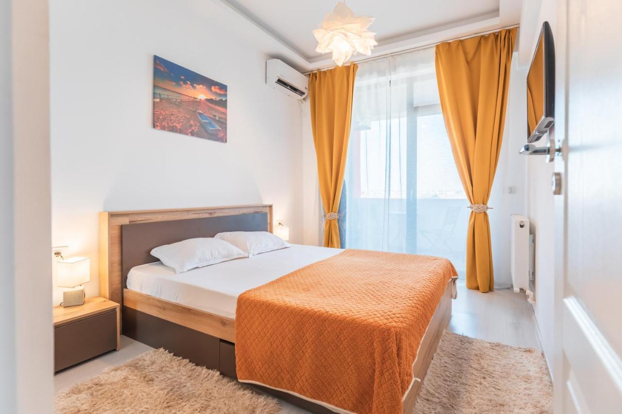 Apartament Unique Relax Lägenhet Năvodari Exteriör bild