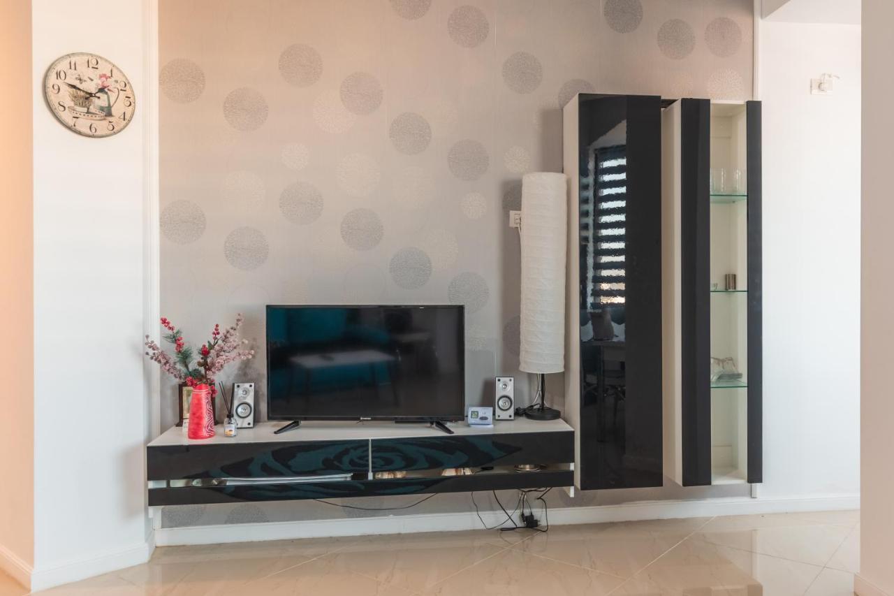 Apartament Unique Relax Lägenhet Năvodari Exteriör bild