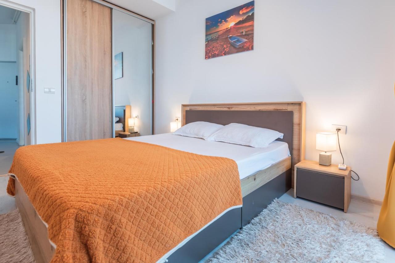 Apartament Unique Relax Lägenhet Năvodari Exteriör bild