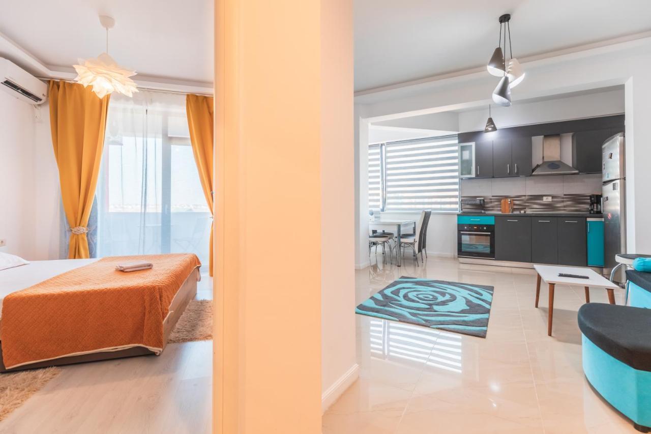 Apartament Unique Relax Lägenhet Năvodari Exteriör bild